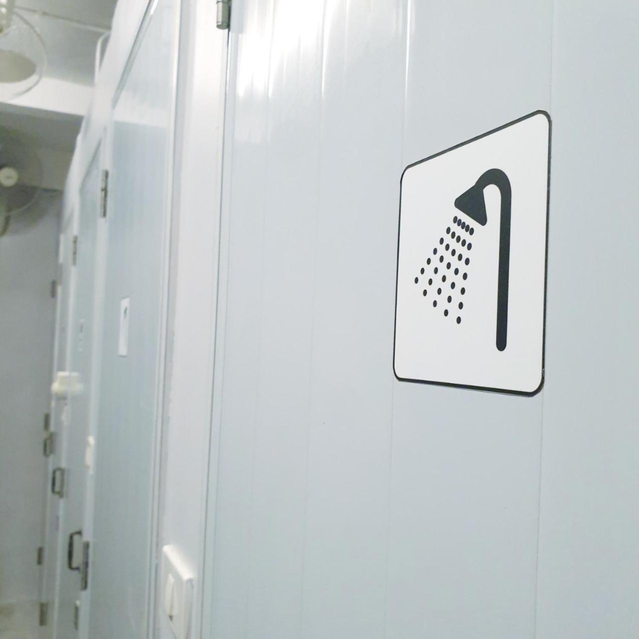 Cooper Hostel Bangkok Kültér fotó