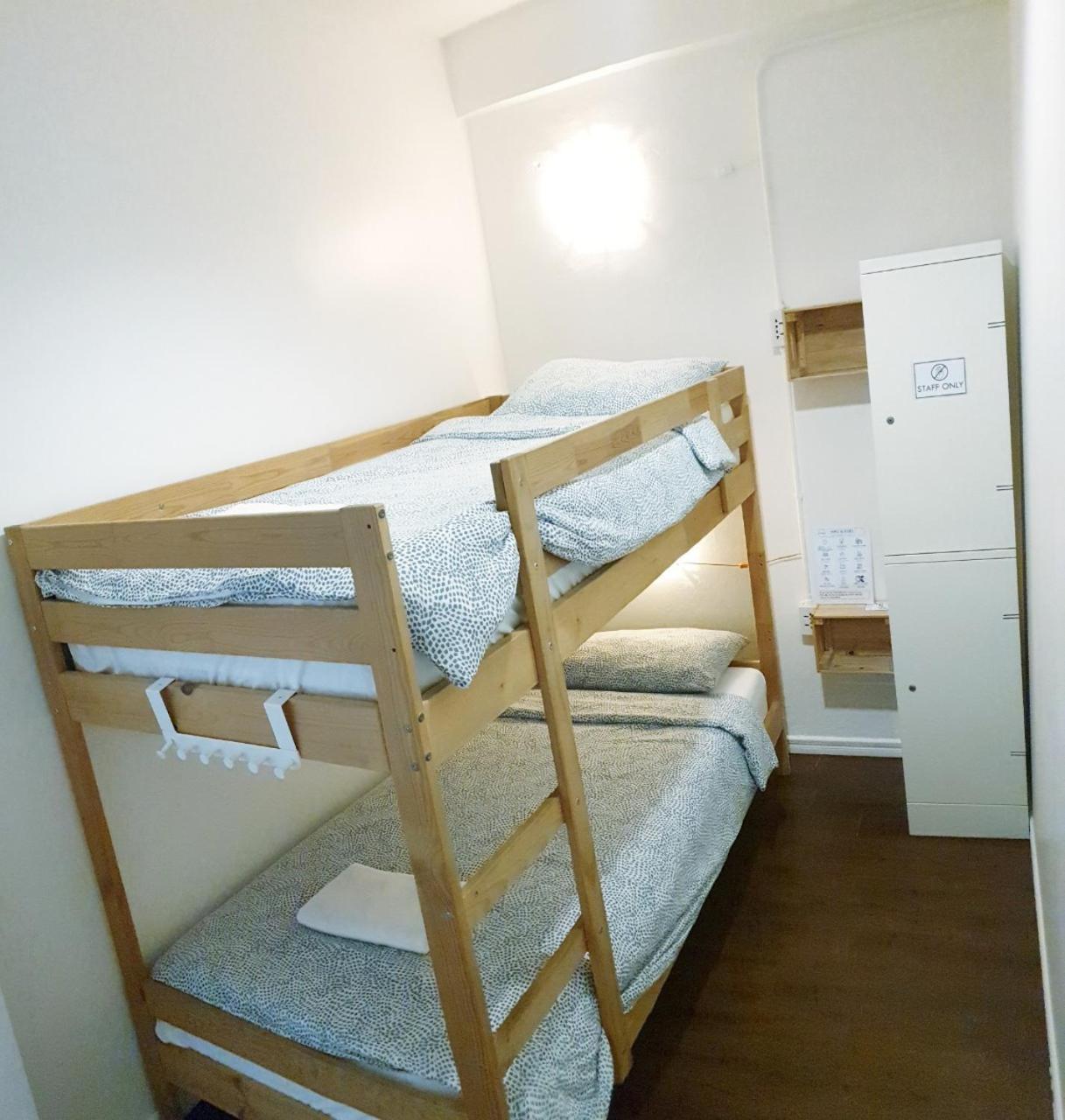 Cooper Hostel Bangkok Kültér fotó