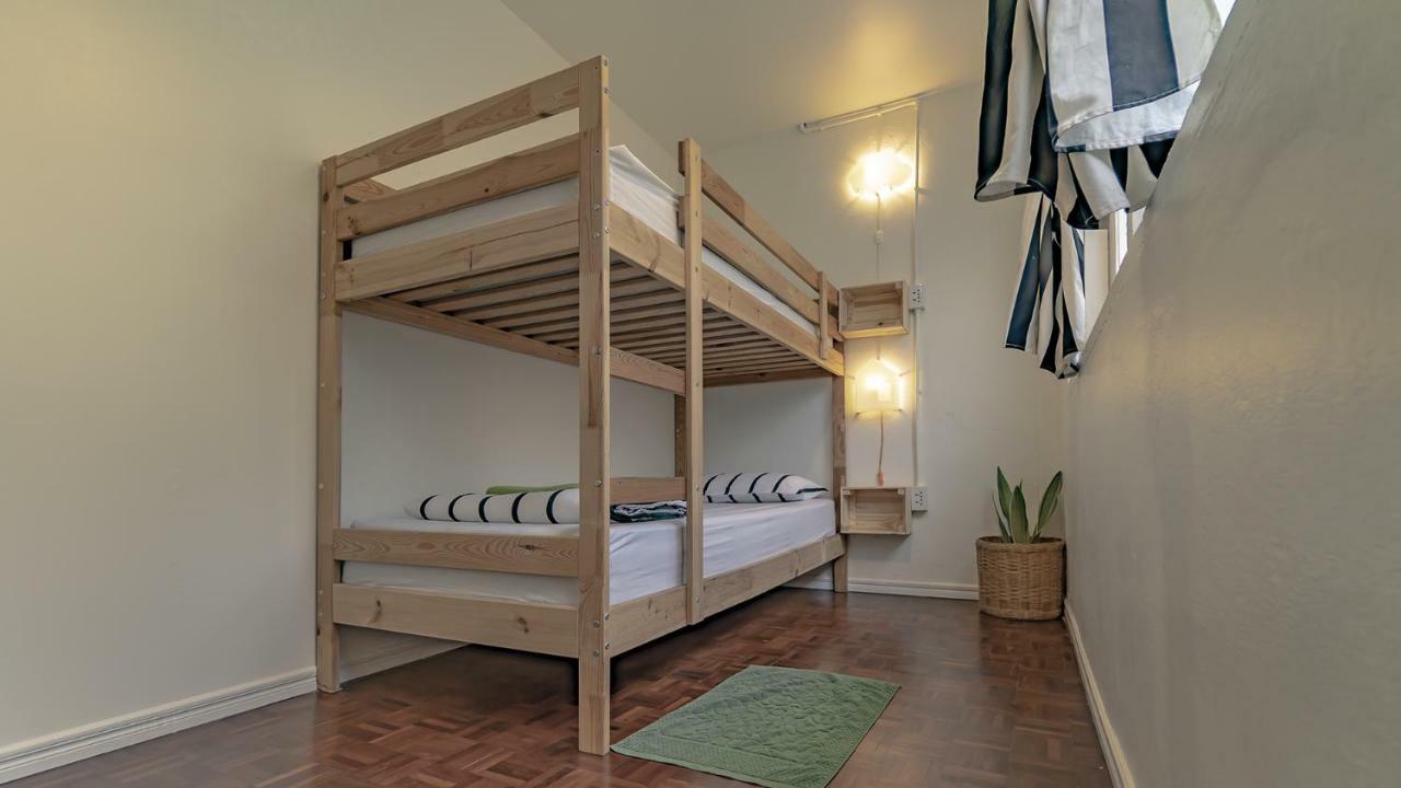 Cooper Hostel Bangkok Kültér fotó